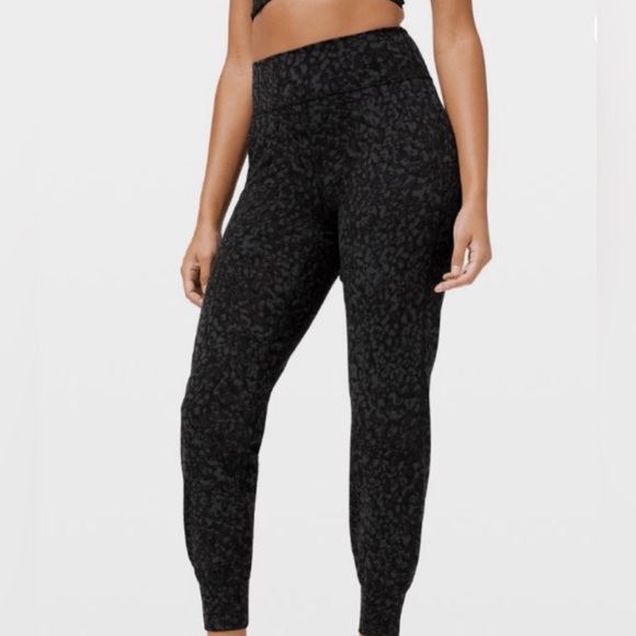 Align jogger - Picture 1 of 8